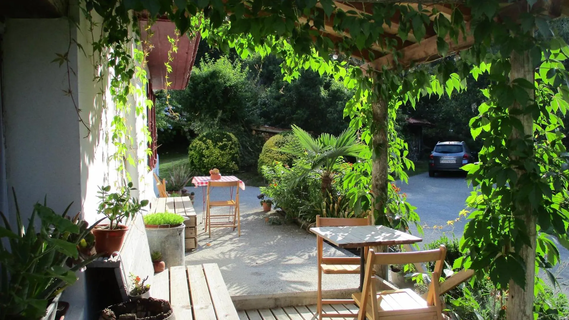 Aparthotel Apartamentos Rurales Aginaga Irun